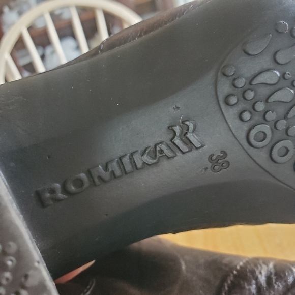 Romika Distressed Brown Leather Boots sz 38 - Picture 7 of 10